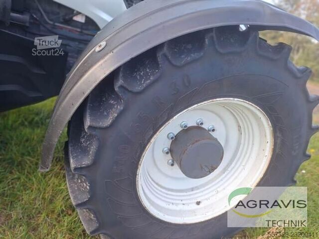 Tracteur Valtra T 214 D 1B8