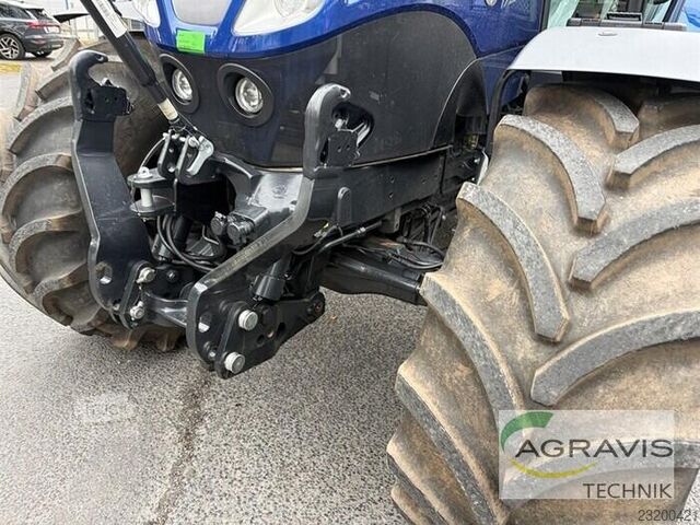 Traktor New Holland T 7.225 AUTO COMMAND