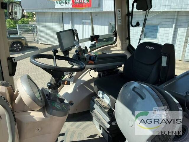 Tracteur Fendt 828 VARIO S4