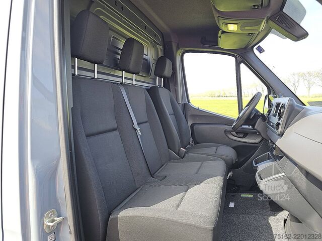 Kombi z wysokim dachem MERCEDES-BENZ SPRINTER 314 L2H2 Mbux Automaat!