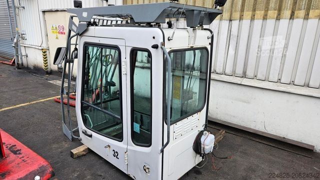 Încărcător pe roți LIEBHERR A924B Baujahr 2006 Umschlagbagger