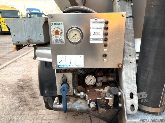 Tanksemitrailer D-TEC 30.000L VA Gülletankauflieger/Gelenkt/2 Stück!