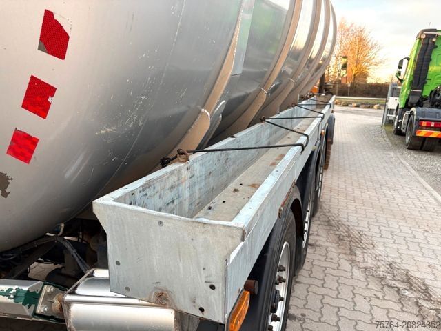 Tanksemitrailer D-TEC 30.000L VA Gülletankauflieger/Gelenkt/2 Stück!