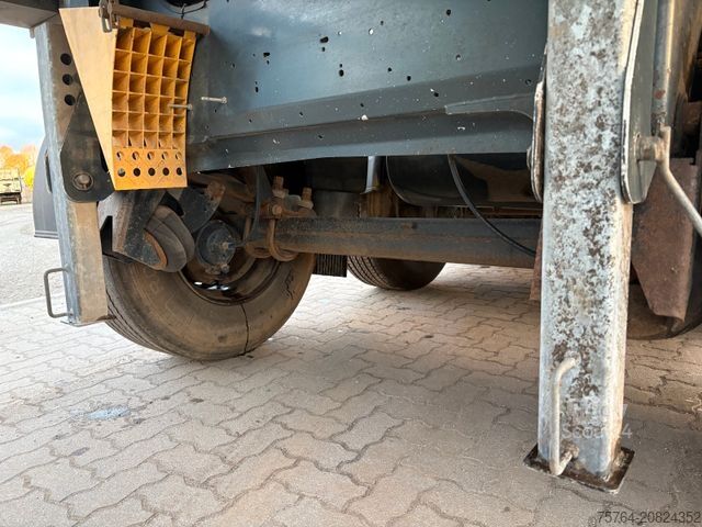 Tanksemitrailer D-TEC 30.000L VA Gülletankauflieger/Gelenkt/2 Stück!