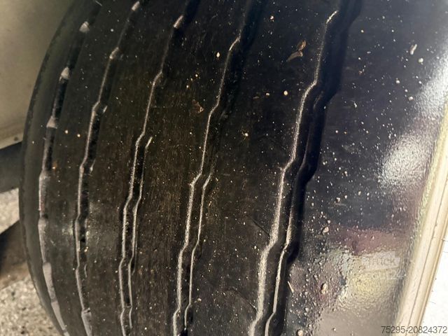 Semi-remorque bâchée SCHMITZ CARGOBULL 3 Achs MEGA Liftachse Hubdach SAF-axles TÜV9/26