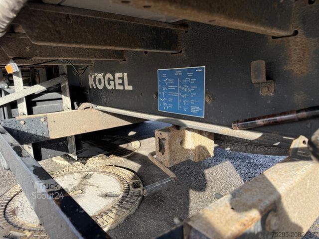 Otevřený návěs s plachtou KÖGEL 3 Achs MEGA Hubdach Liftachse SAF TÜV 01/2026