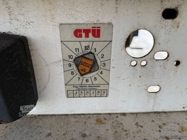 Semirimorchio con telone KÖGEL 3 Achs MEGA Hubdach Liftachse SAF TÜV 01/2026