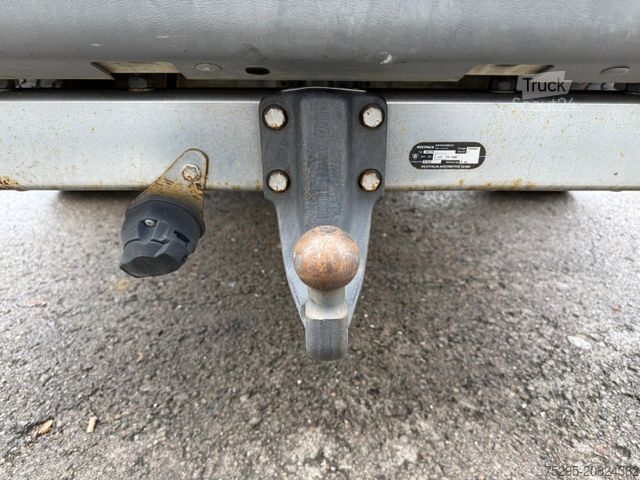 Pick-up FORD Pickup Showtruck für Motorräder AHK TÜV 02/27