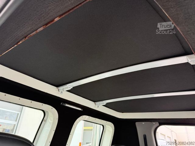 Pick-up FORD Pickup Showtruck für Motorräder AHK TÜV 02/27