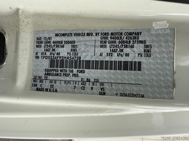 Pick-up FORD Pickup Showtruck für Motorräder AHK TÜV 02/27