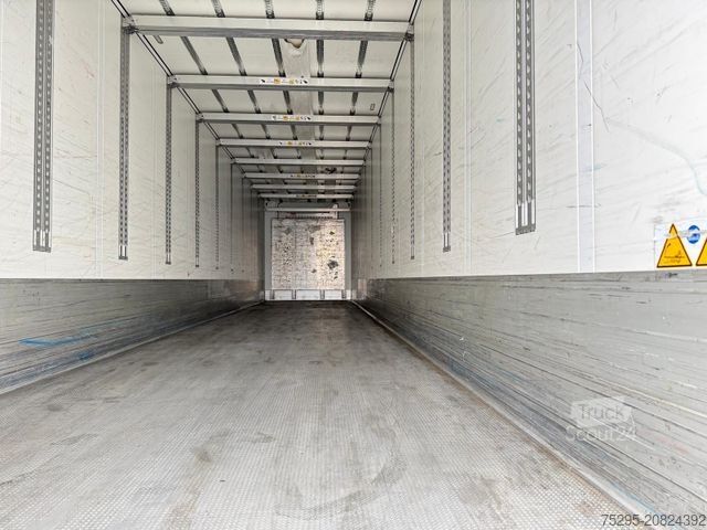 Semi-remorque frigorifique SCHMITZ CARGOBULL 3Achs Carrier1350 Innen2,85 Doppelstock FRC9/27