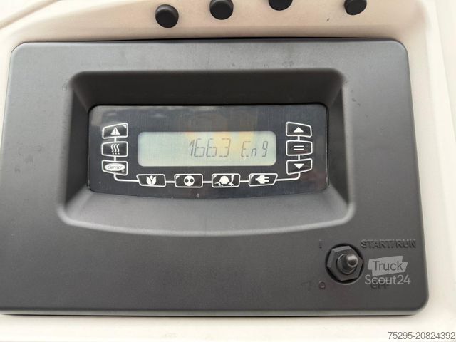 Semi-remorque frigorifique SCHMITZ CARGOBULL 3Achs Carrier1350 Innen2,85 Doppelstock FRC9/27