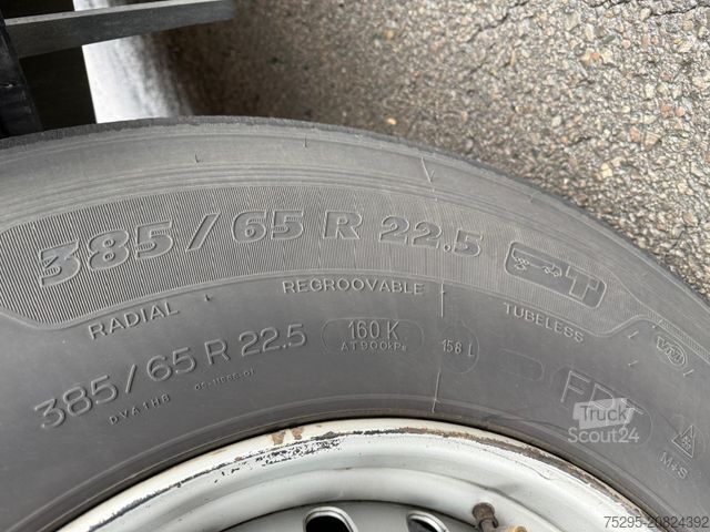 Semi-remorque frigorifique SCHMITZ CARGOBULL 3Achs Carrier1350 Innen2,85 Doppelstock FRC9/27