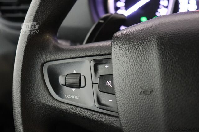 Dobozos furgon Peugeot Expert 2.0 BlueHDI 122PK Automaat EURO 6 - A/C ...