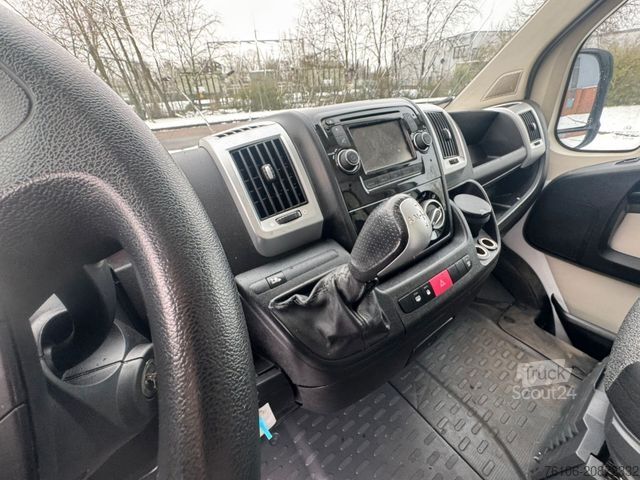 Fourgon tôlé FIAT Ducato Koffer *Navi*Kamera*TÜV neu*Länge 4,20m