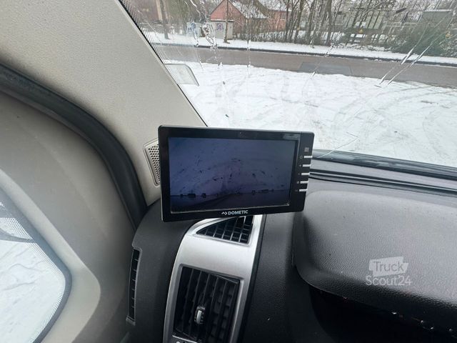 Fourgon tôlé FIAT Ducato Koffer *Navi*Kamera*TÜV neu*Länge 4,20m