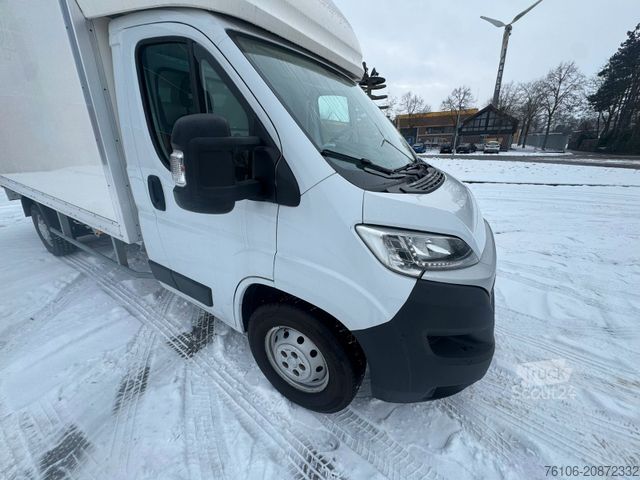 Fourgon tôlé FIAT Ducato Koffer *Navi*Kamera*TÜV neu*Länge 4,20m