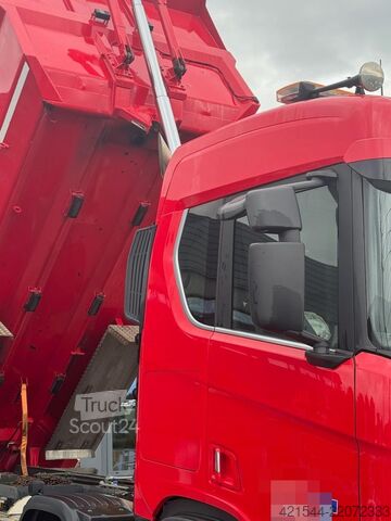 Skraldevogn Scania R580 8x4 Tipper Truck – Only 250,000 km! WATCH VID