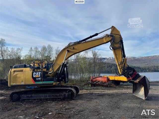 Pásový bagr CAT 324 EL