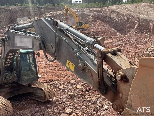 ķēžu ekskavators Volvo EC300 Excavator – Engcon Tiltrotator, 2 Buckets an