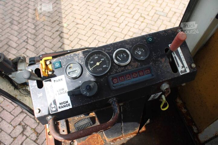 Véhicule à benne Mitsubishi LD 400