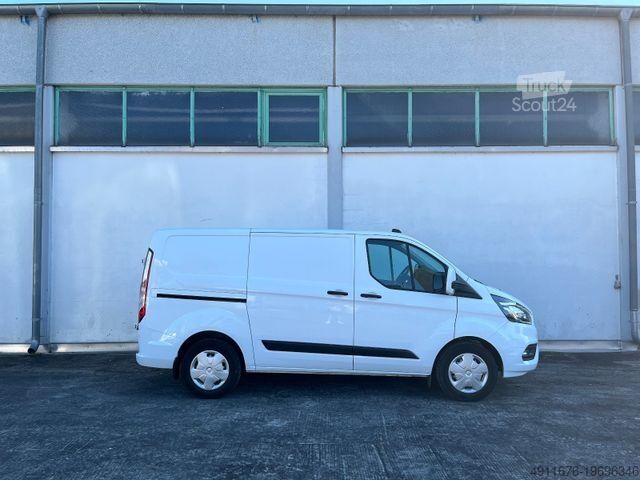 Minibus FORD 300 L1, Standheizung, Auto., Kamera, Sitzheiz