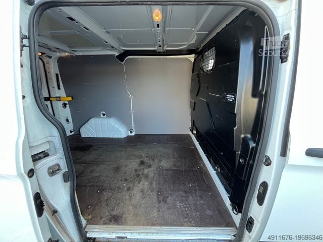 Minibus FORD 300 L1, Standheizung, Auto., Kamera, Sitzheiz