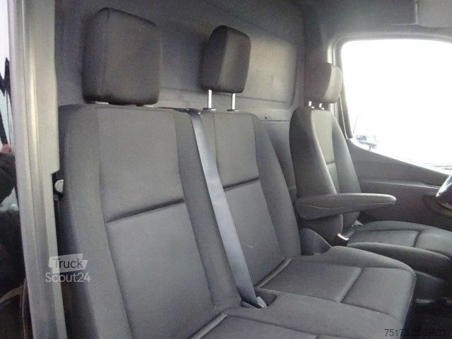 Refrigerator body van MERCEDES-BENZ Sprinter III 317 CDI Kühlkoffer