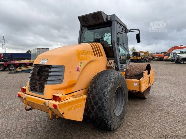 Rouleau monocylindre HAMM 3412HT, Vibration, Walzenzug, Deutz-Motor