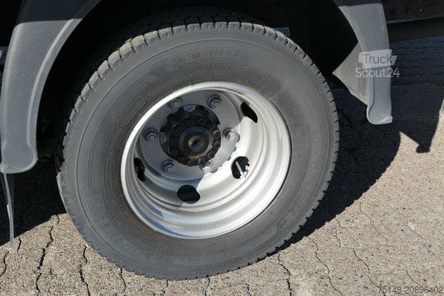 Transporter mit Koffer IVECO 80E18 4x2, TÜV NEU, AHK, LBW, Klima, 3. Sitz