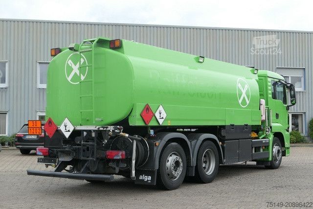 Βυτιοφόρο φορτηγό MAN 26.400 TGS 6x2, Esterer, Unten- u. Obenbefüllung