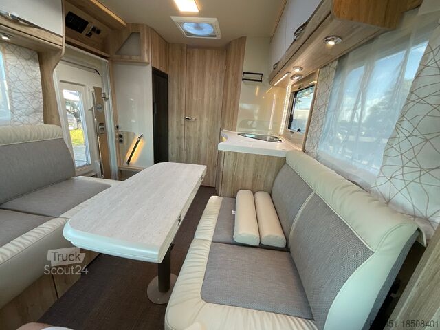 Integraal camper EURA MOBIL INTEGRA LINE IL 720 EF, SAT-Anlage+TV, Dachklima