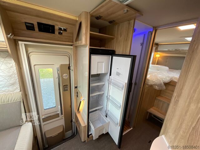 Integraal camper EURA MOBIL INTEGRA LINE IL 720 EF, SAT-Anlage+TV, Dachklima