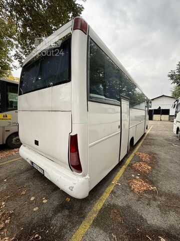 şehir otobüsü MAN L 2000