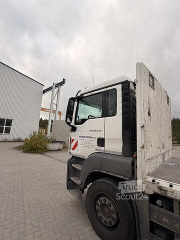 Standarta vilcējs MAN TGS 26.470