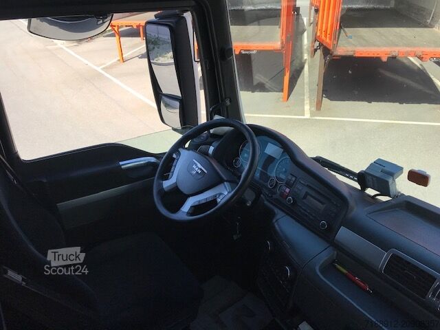 Caminhão com chassi intercambiável e braço de elevação oscilante MAN TGX 26.480 6x2-2 LL
