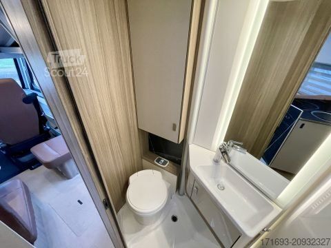 Integriertes Wohnmobil Bürstner Lyseo I 690 G Harmony Line MESSE ANGEBOT ON TOP