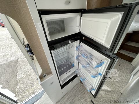 Integrált lakóautó Bürstner Elegance I 910 G UVP 231.386 Euro! VOLL