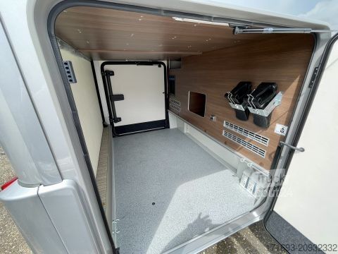 Integrált lakóautó Bürstner Elegance I 910 G UVP 231.386 Euro! VOLL