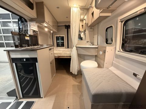 Kamper Bürstner Lineo C 550 barrierefrei mit Kassettenlift