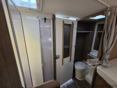 Yarı entegre karavan Carado T 447 Pro+
