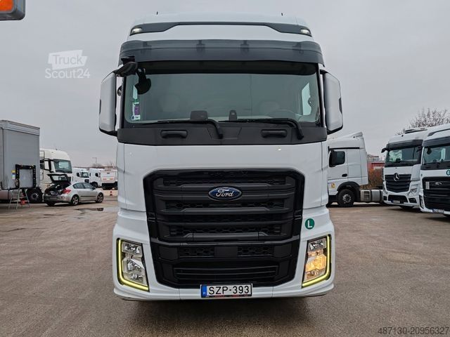 Τυπική μονάδα τράκτορα FORD F-MAX 500