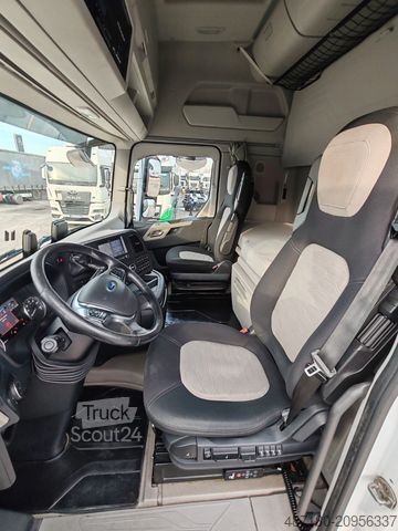 Τυπική μονάδα τράκτορα FORD F-MAX 500