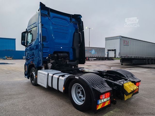 Ελκυστήρας μεγάλου όγκου FORD F-MAX 500 mega