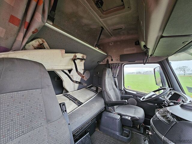 Standart-SZM VOLVO FH 12.380