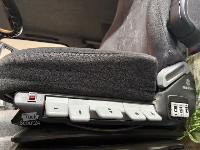 Camper truck Mercedes Benz 917 AF 4x4