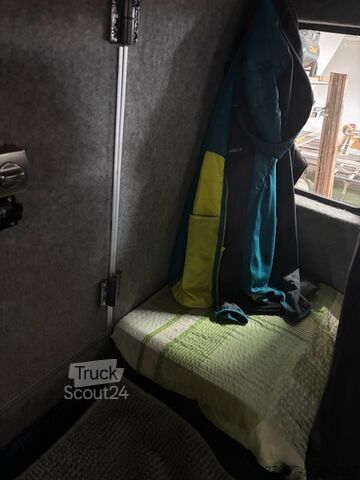 Camper truck Mercedes Benz 917 AF 4x4