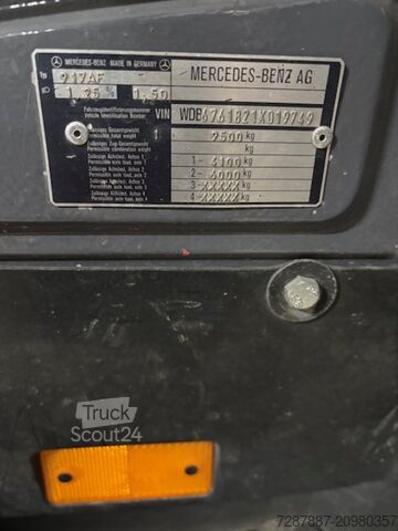 Camper truck Mercedes Benz 917 AF 4x4