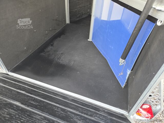 At taşıma römorku Cheval Liberté Touring Country 2,6t blue Sattelschrank