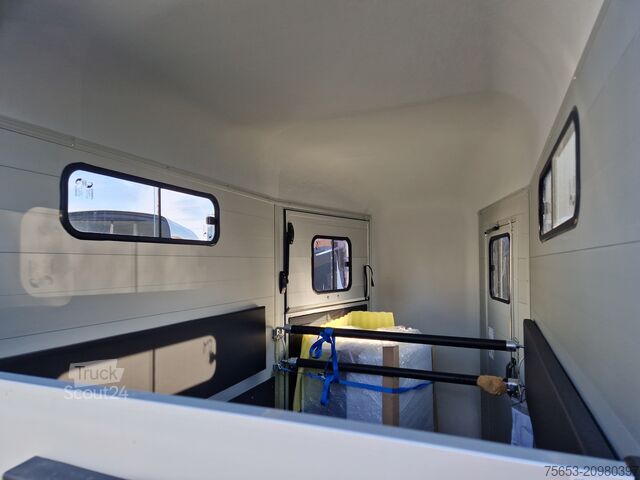 At taşıma römorku Cheval Liberté Gold One Touring Frontausstieg direkt